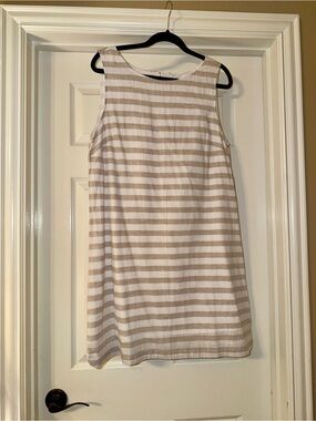 beachlunchlounge Beige & White Sleeveless Striped Shift Dress